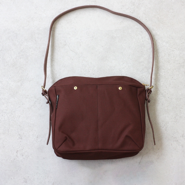 BAGnNOUN バッグンナウン｜POCHETTE Q/C L【全2色】