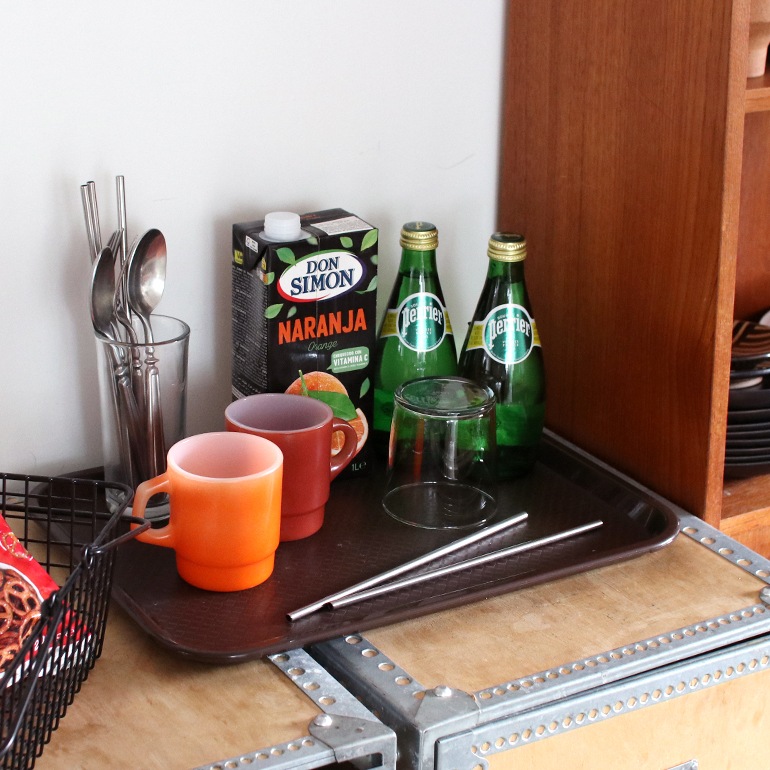 FAST FOOD TRAY