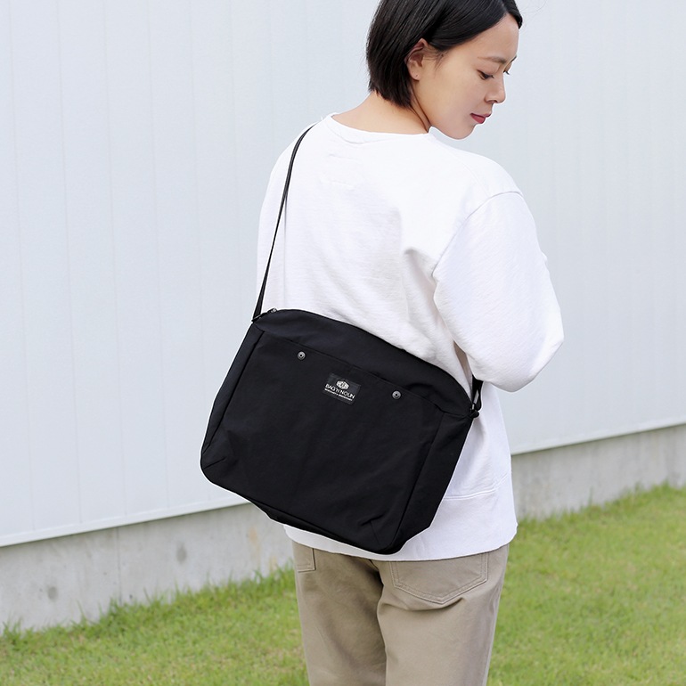 BAGnNOUN バッグンナウン｜POCHETTE 'L' ULTRA LIGHT【全3色】