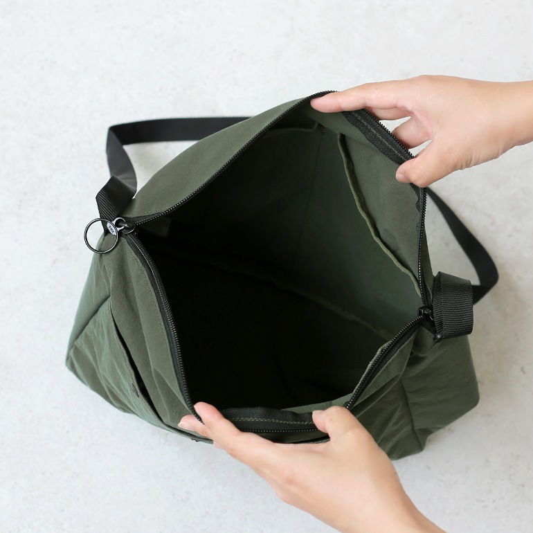 BAGnNOUN バッグンナウン｜POCHETTE 'L' ULTRA LIGHT【全3色】