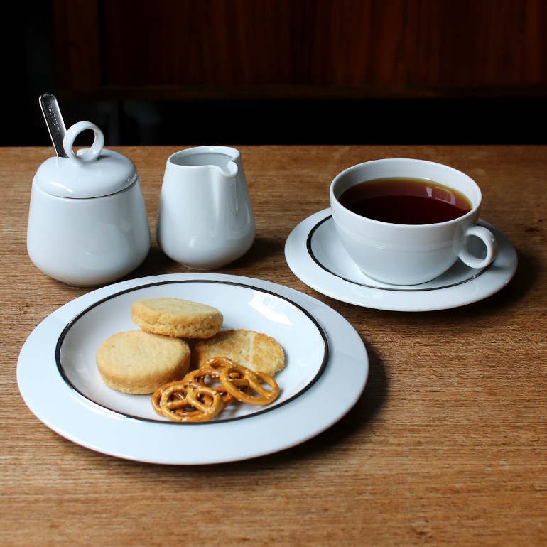 VINTAGE｜ALESSI シルバーライン プレート