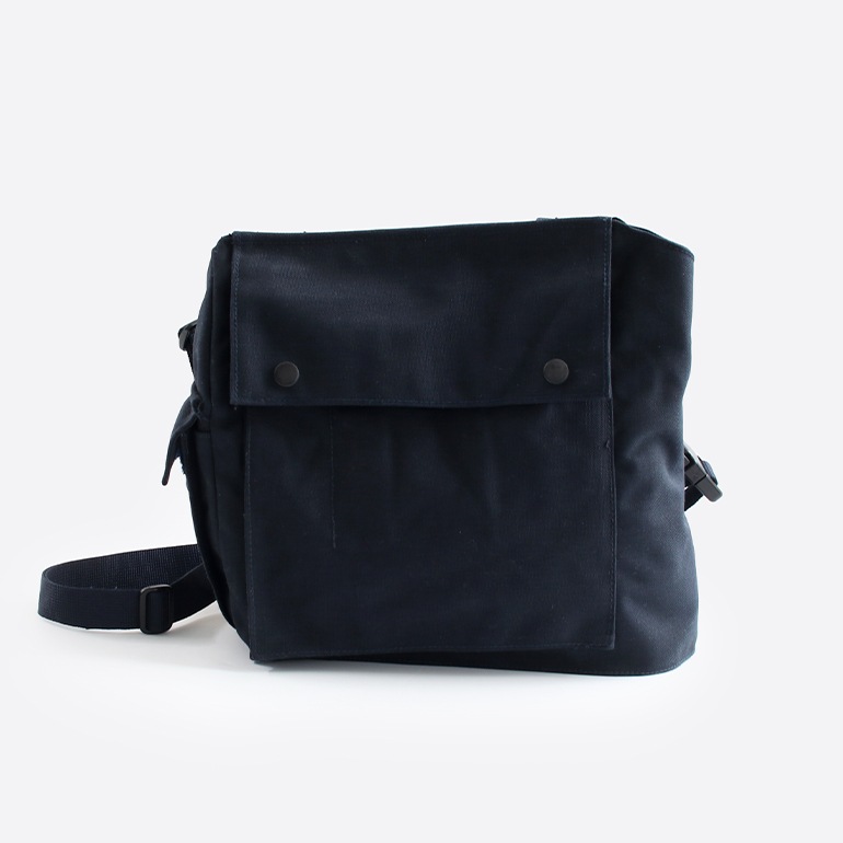 USED オランダ軍 ナイロンショルダーバッグ ネイビー