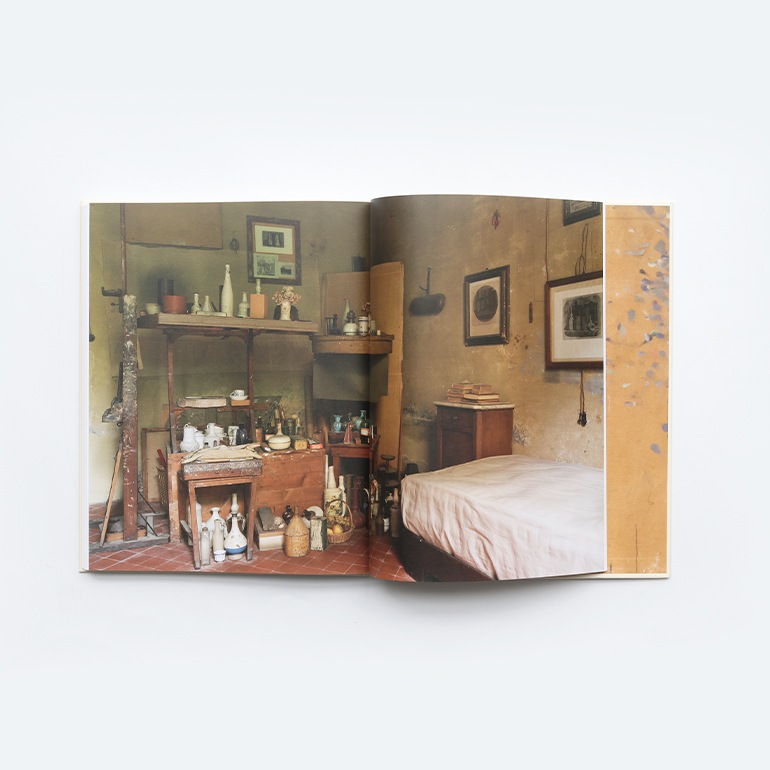 MORANDI'S OBJECTS. THE COMPLETE ARCHIVE OF CASA MORANDI by Joel Meyerowitz