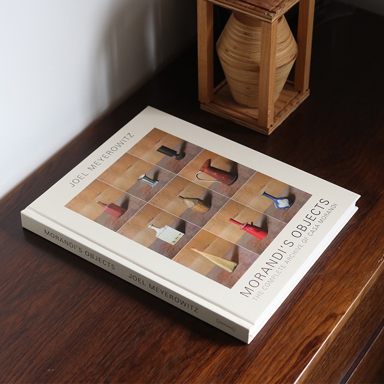 MORANDI'S OBJECTS. THE COMPLETE ARCHIVE OF CASA MORANDI by Joel Meyerowitz