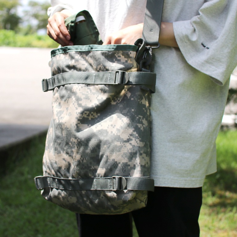 希少！US軍収納バックとデットストックUSハンモック デッドストック U.S.(アメリカ軍) MOLLE 2 ラジオバッグ UCP 通販｜DUPON35