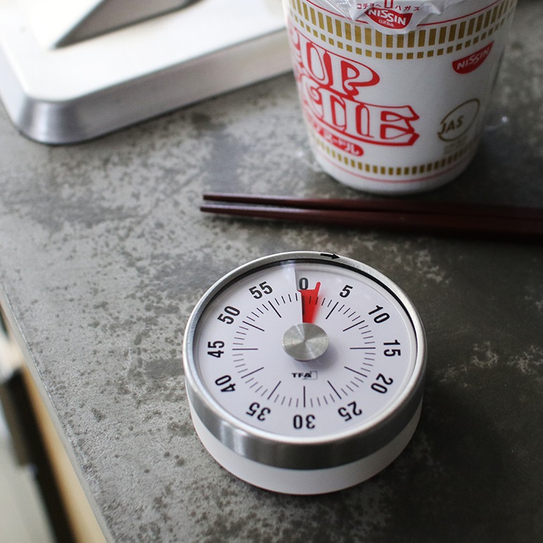 TFA｜Analogue Kitchen Timer PUCK 38.1028 アナログ キッチン タイマー