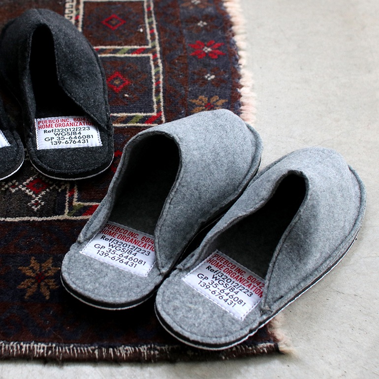 PUEBCO プエブコ｜SLIPPER(DARK GRAY)