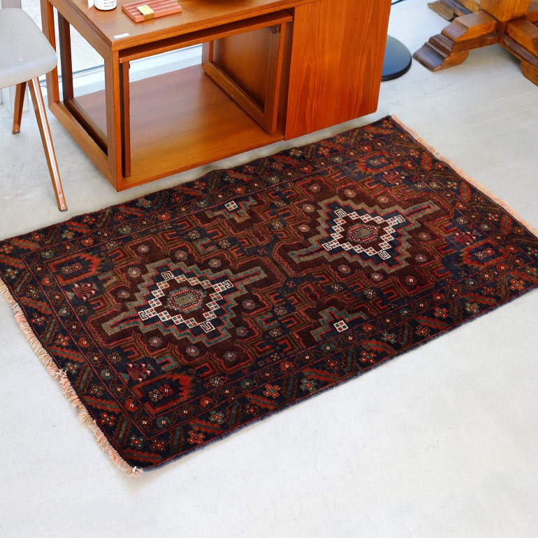 VINTAGE｜Tribal Rug （136×85）