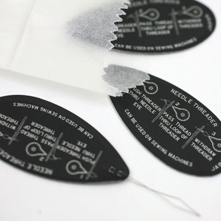 MERCHANT&MILLS マーチャン&ミルズ｜NEEDLE THREADER　糸通し