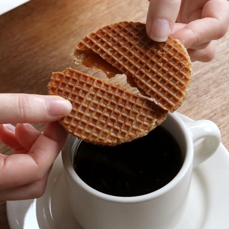 Daelmans ダールマンズ｜キャラメルワッフル ボックス