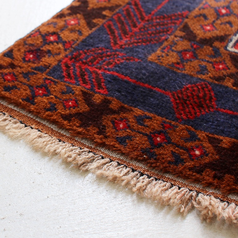 VINTAGE｜Tribal Rug （203×108）