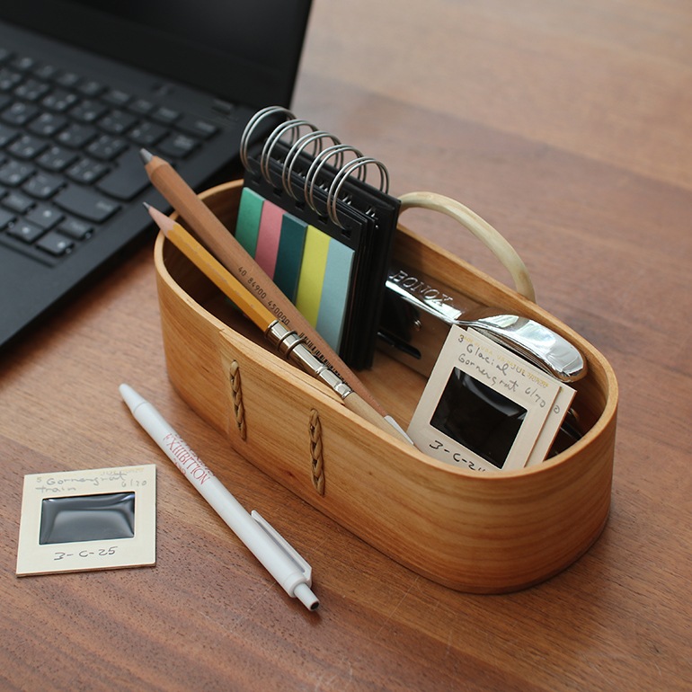 CINQ サンク｜フィンランドのヴァッカ ハンドル付き（Ｓ）