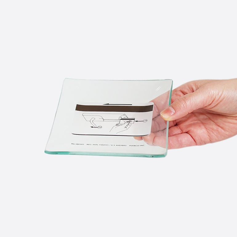 PUEBCO プエブコ｜PRINTED GLASS TRAY Card