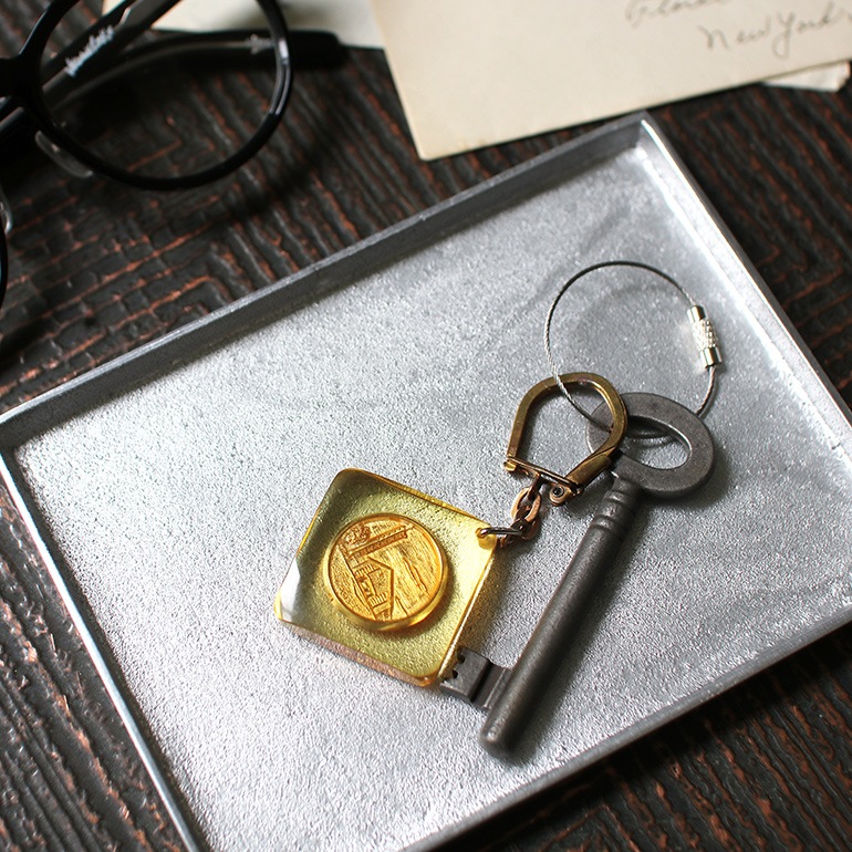VINTAGE｜FRENCH アクリルキーホルダー【BOUAKE】