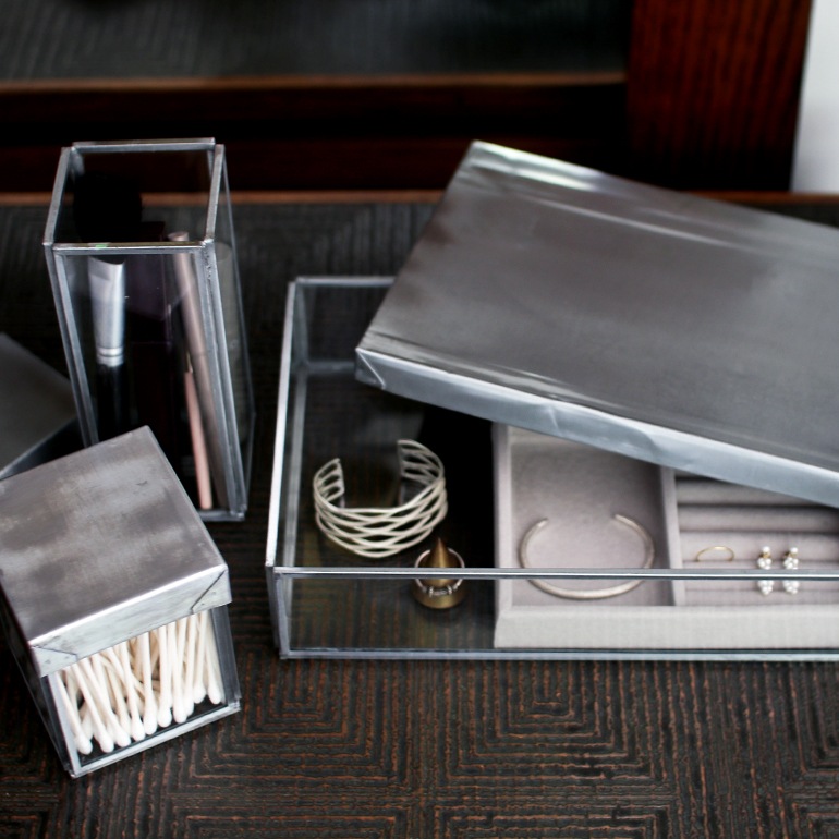 PUEBCO プエブコ｜GLASS BOX WITH RECYCLE STEEL LID【Cotton Swab】