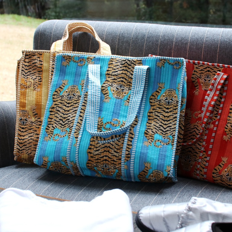 インストゥルメンタル｜TIGER QUILT BAG【全3色】