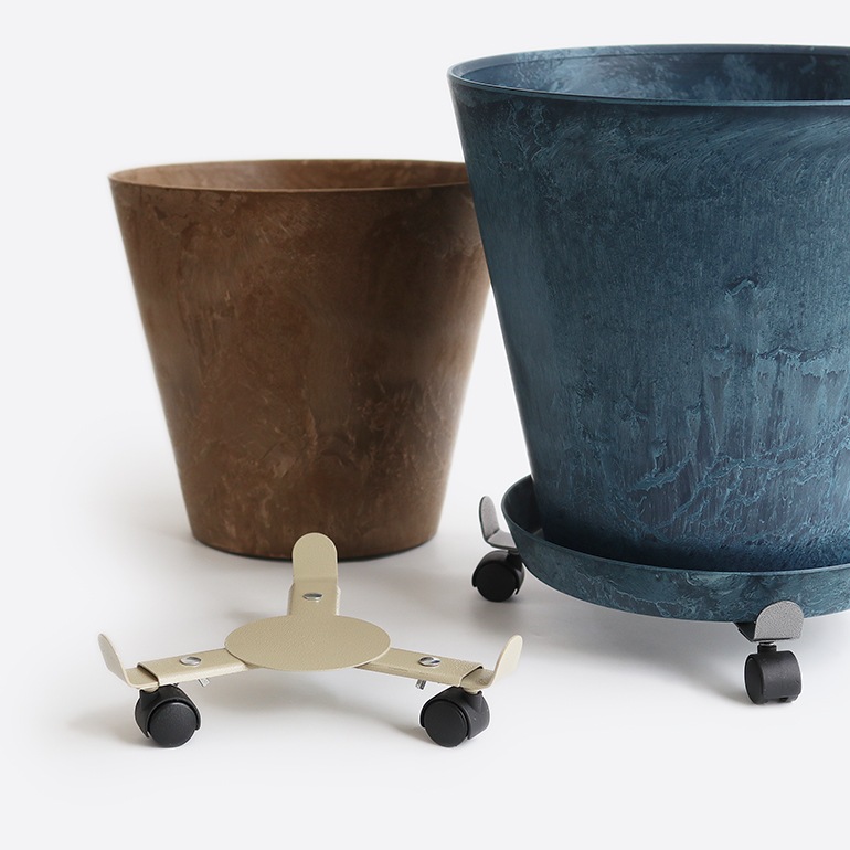 amabro アマブロ｜IRON PLANTER STAND キャスター付きのプランタースタンド