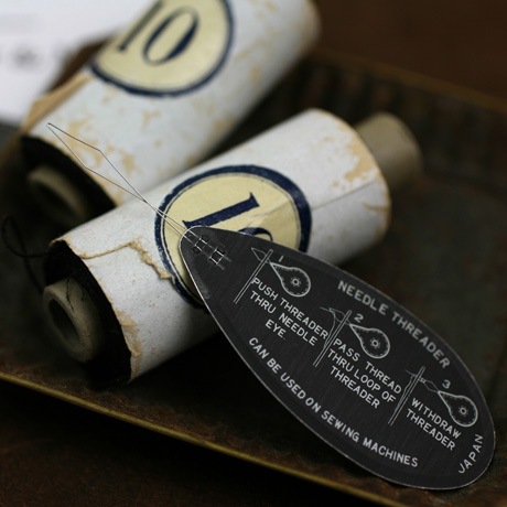 MERCHANT&MILLS マーチャン&ミルズ｜NEEDLE THREADER　糸通し