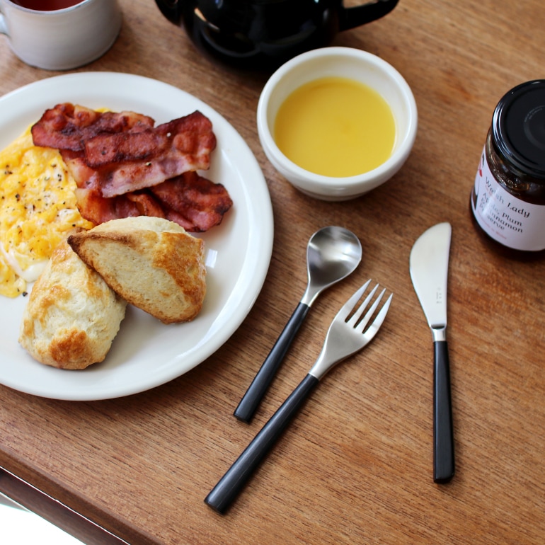 柳宗理 ヤナギ ソウリ｜黒柄カトラリー ティースプーン