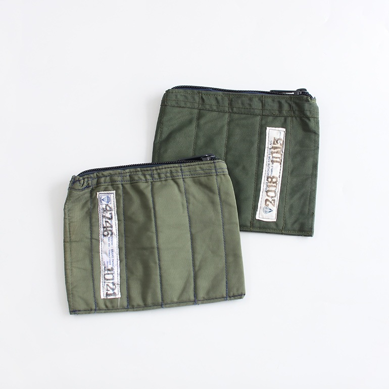 PUEBCO プエブコ｜VINTAGE BRAKE PARACHUTE QUILTED POUCH