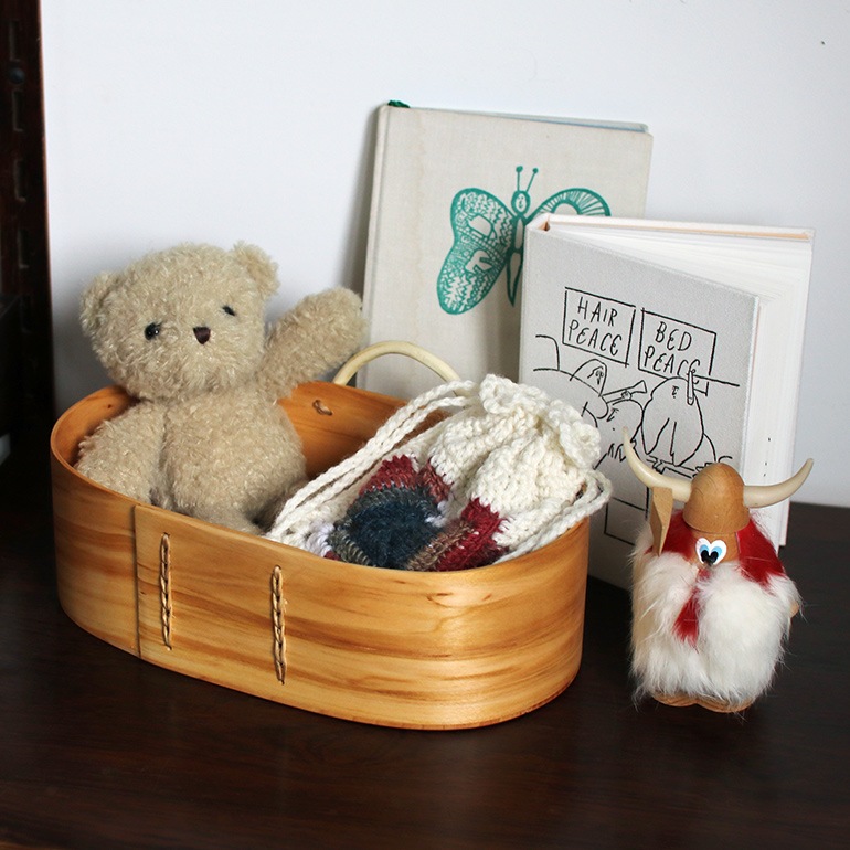 CINQ サンク｜フィンランドのヴァッカ ハンドル付き（L）