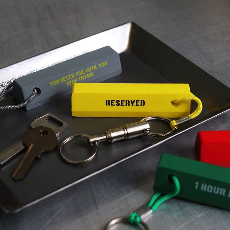 HERE ヒア｜Parking Curb Keyring
