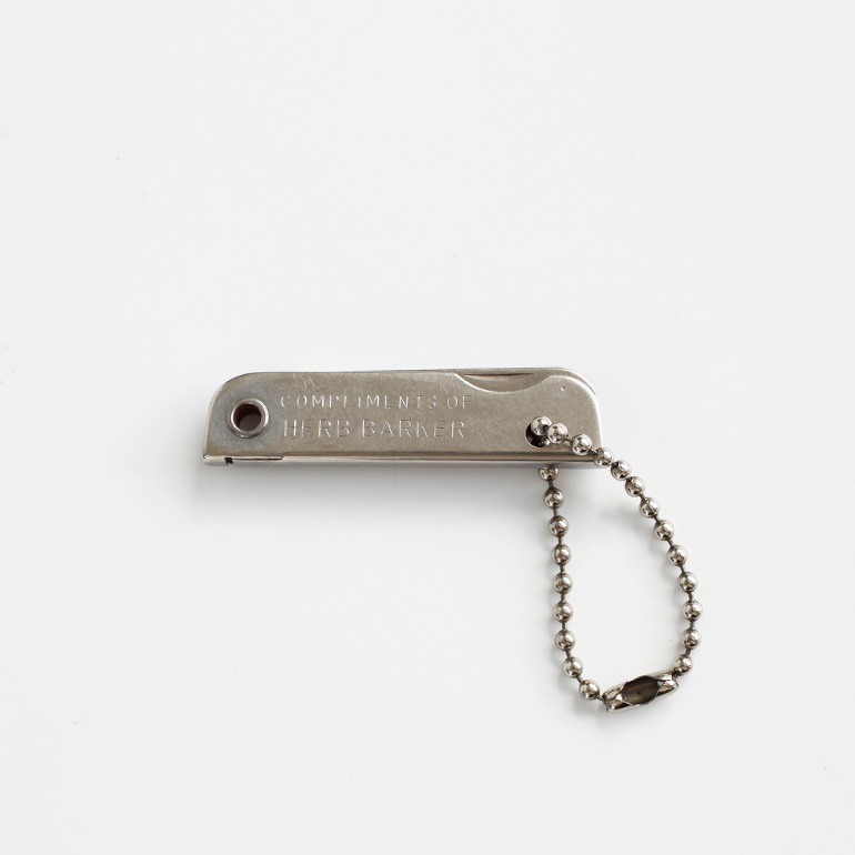 VINTAGE｜マルチツールキーホルダー“HERB BARKER”