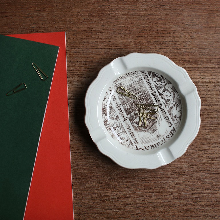 VINTAGE｜フランスのアッシュトレイ Restaurant - La Maison des Tetes Colmar