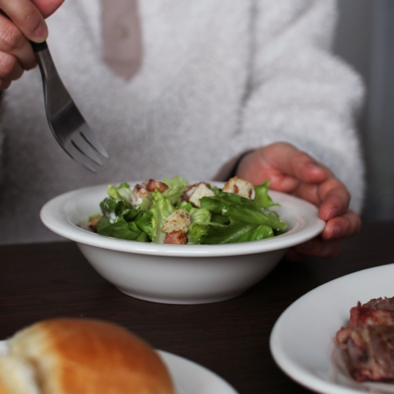 Tuxton タクストン｜Eggshell Shallow Bowl 17cm