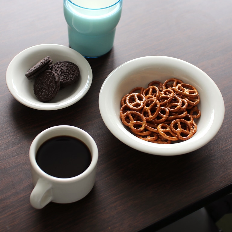 Tuxton タクストン｜Eggshell Shallow Bowl 17cm