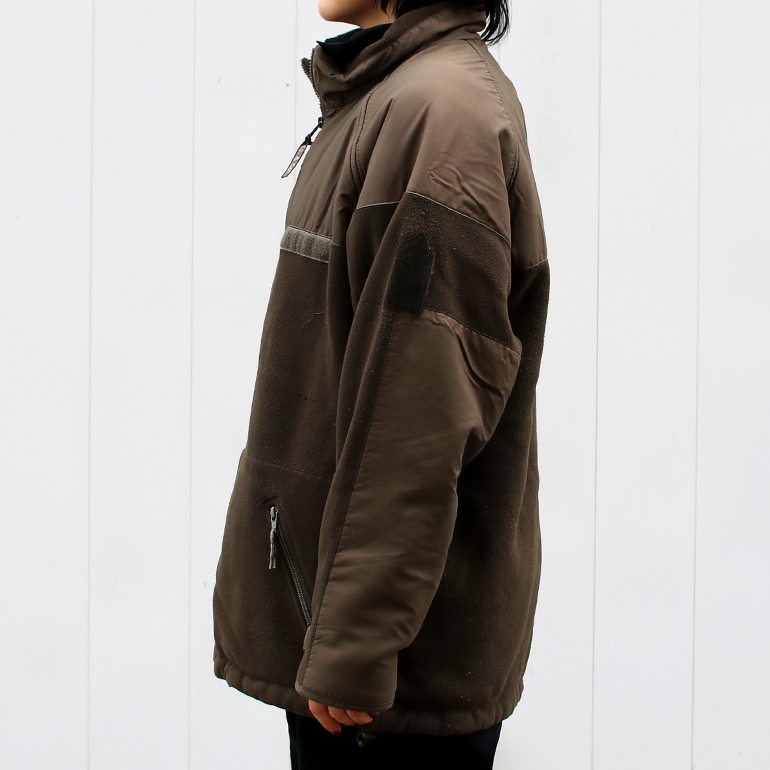 USED ハンガリー軍 フリースジャケット ブラウン
