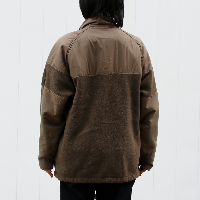 USED ハンガリー軍 フリースジャケット ブラウン
