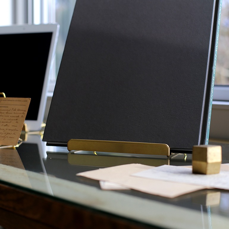 amabro　アマブロ｜DISPLAY STAND L