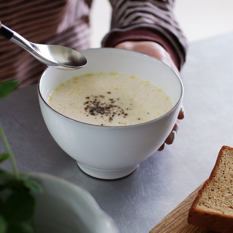 Jonas Lindholm ヨナス・リンドホルム｜ボウル(M)