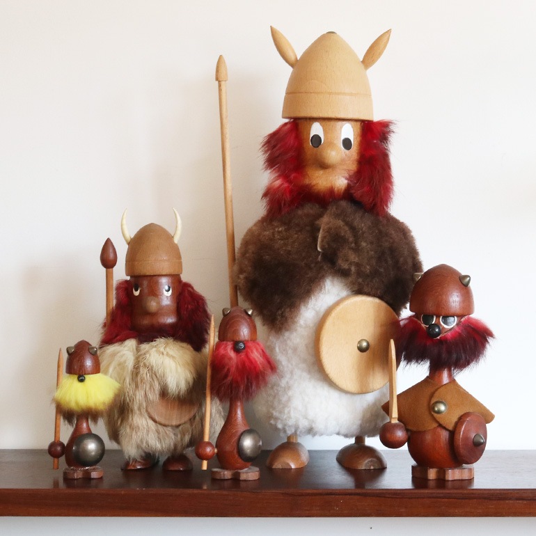 VINTAGE｜DANISH WOODEN VIKING XL