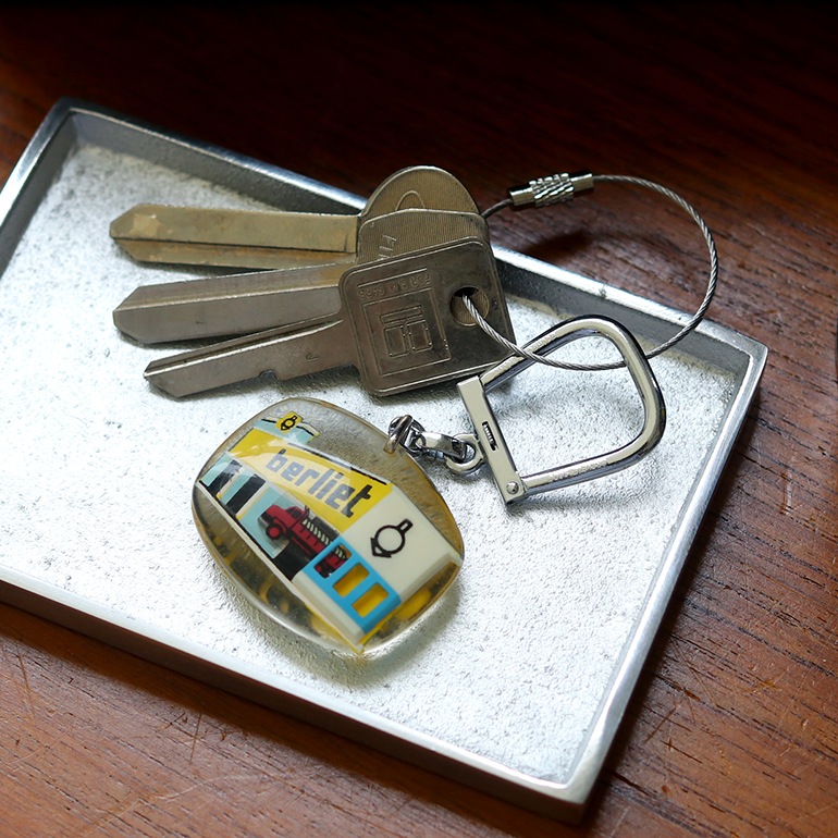 VINTAGE｜BOURBON キーホルダー【berliet】