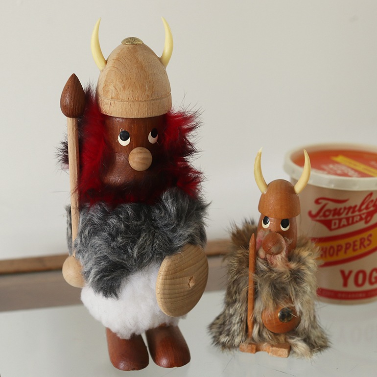 VINTAGE｜DANISH WOODEN VIKING #21