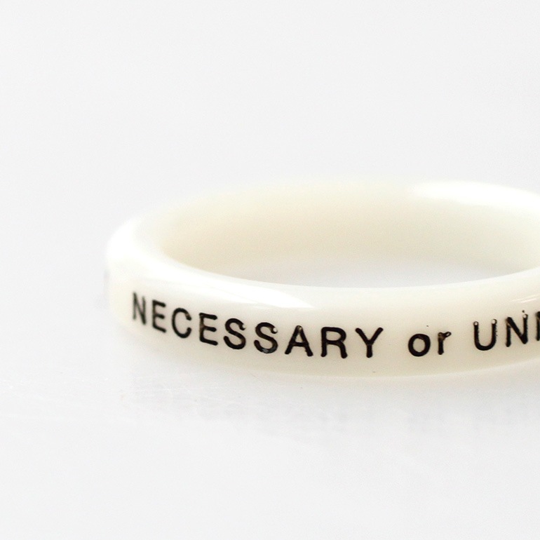 necessary or unnecessary ネセサリー オア アンネセサリー｜BUTTON RING 2　ホワイト