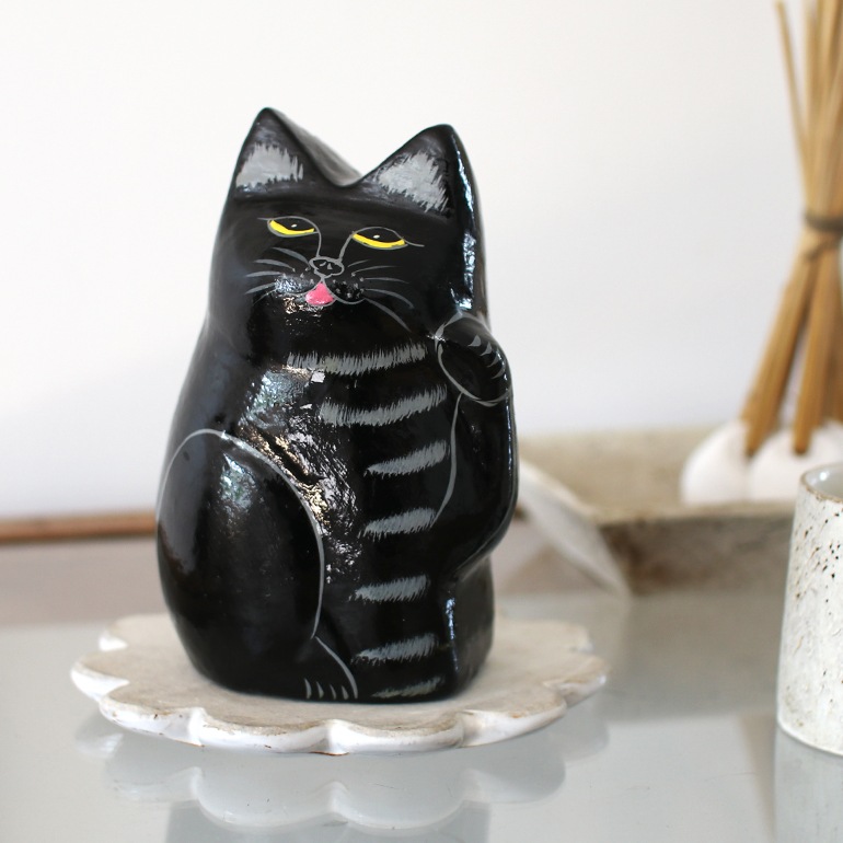 amabro アマブロ｜インドの招き猫