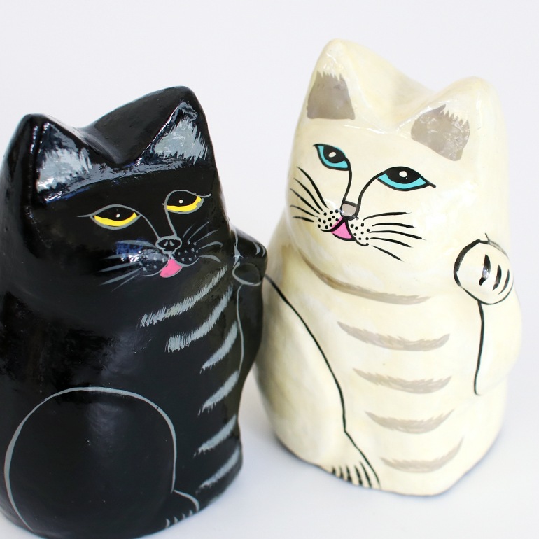 amabro アマブロ｜インドの招き猫