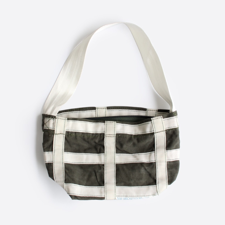 PUEBCO プエブコ｜VINTAGE OLIVE BRAKE PARACHUTE EXTRA SMALL SHOULDER BAG