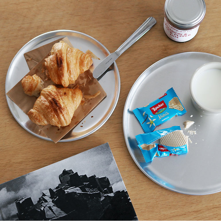 PUEBCO プエブコ｜ALUMINIUM ROUND TRAY Φ8