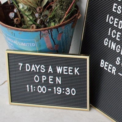 【メーカー廃番/セール】Letter Board Gold(M)