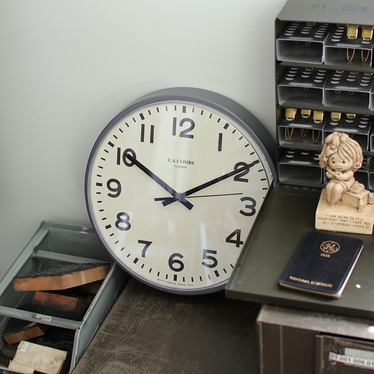 PACIFIC FURNITURE SERVICE パシフィックファニチャーサービス｜E.A. COMBS WALL CLOCK (S)ARABIC-B