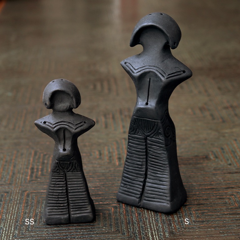 八頭身美人土偶S