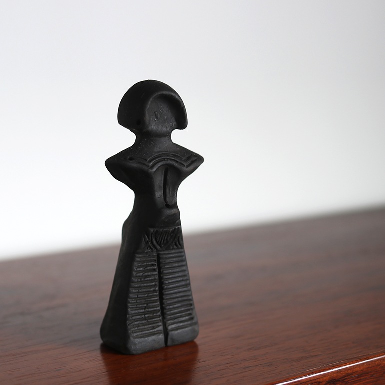 八頭身美人土偶SS