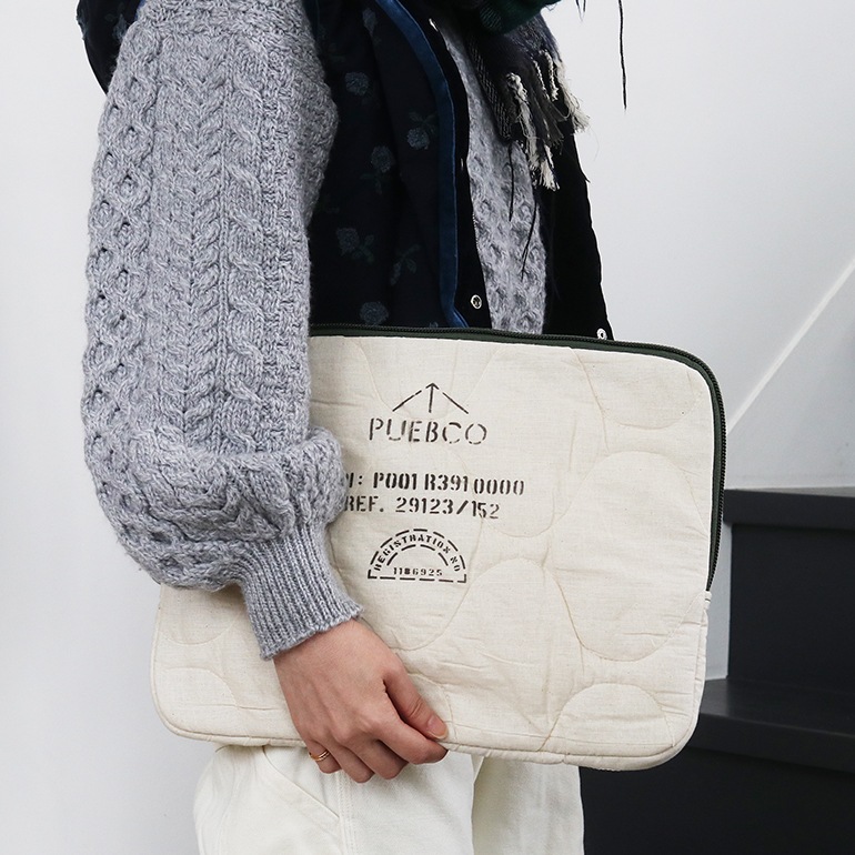 PUEBCO プエブコ｜QUILTED LAPTOP CASE / 15