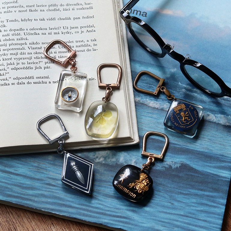 VINTAGE｜BOURBON キーホルダー【B.N.C.I】