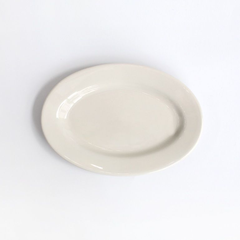 Tuxton タクストン｜Eggshell Oval Plate 24cm
