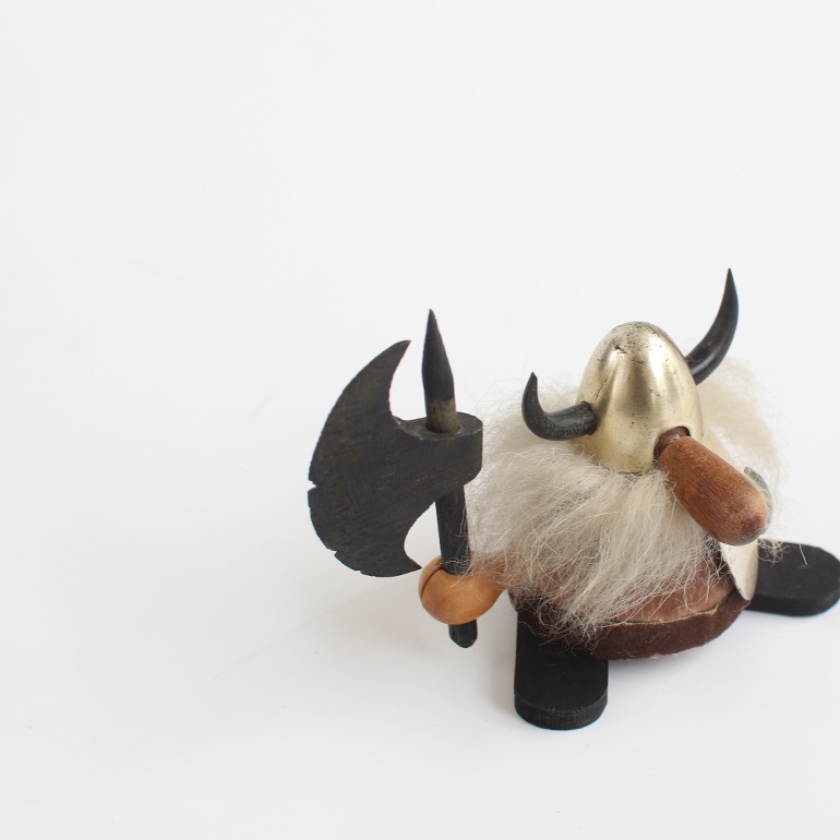 VINTAGE｜DANISH WOODEN VIKING #11